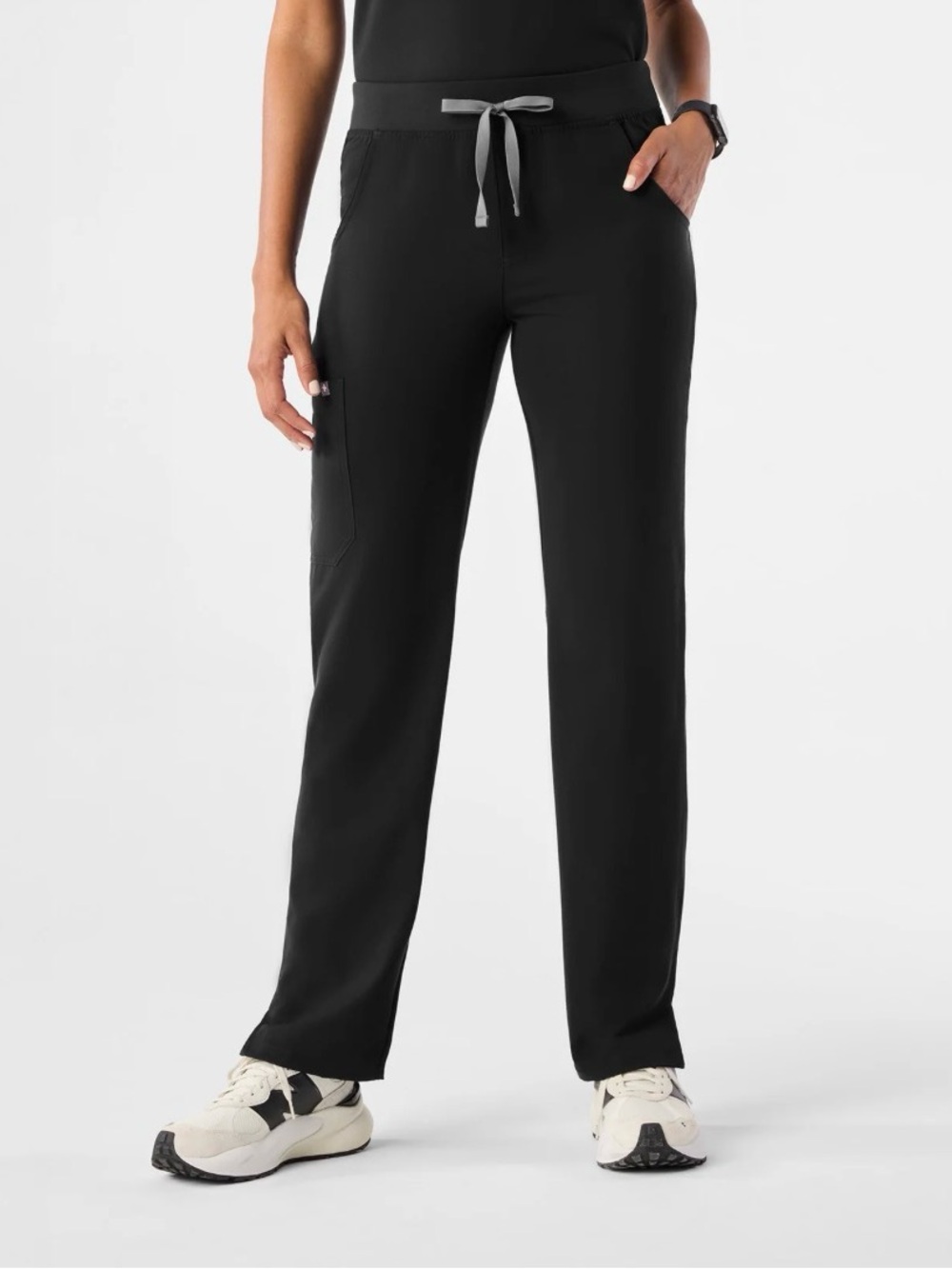 Figs Women's Black Straight-Leg Scrub Pants with Gray Drawstring